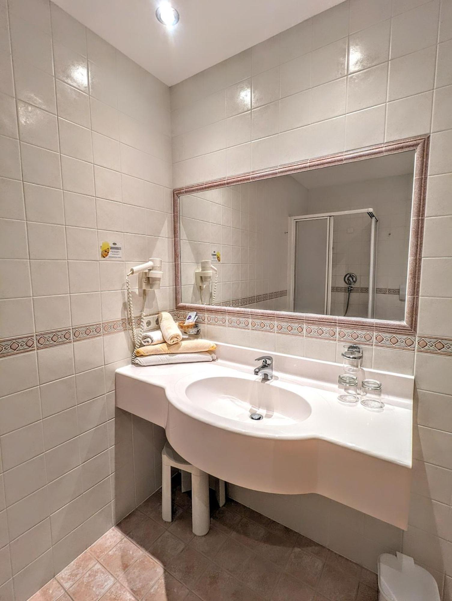 Hotel Heinz Брунико Экстерьер фото