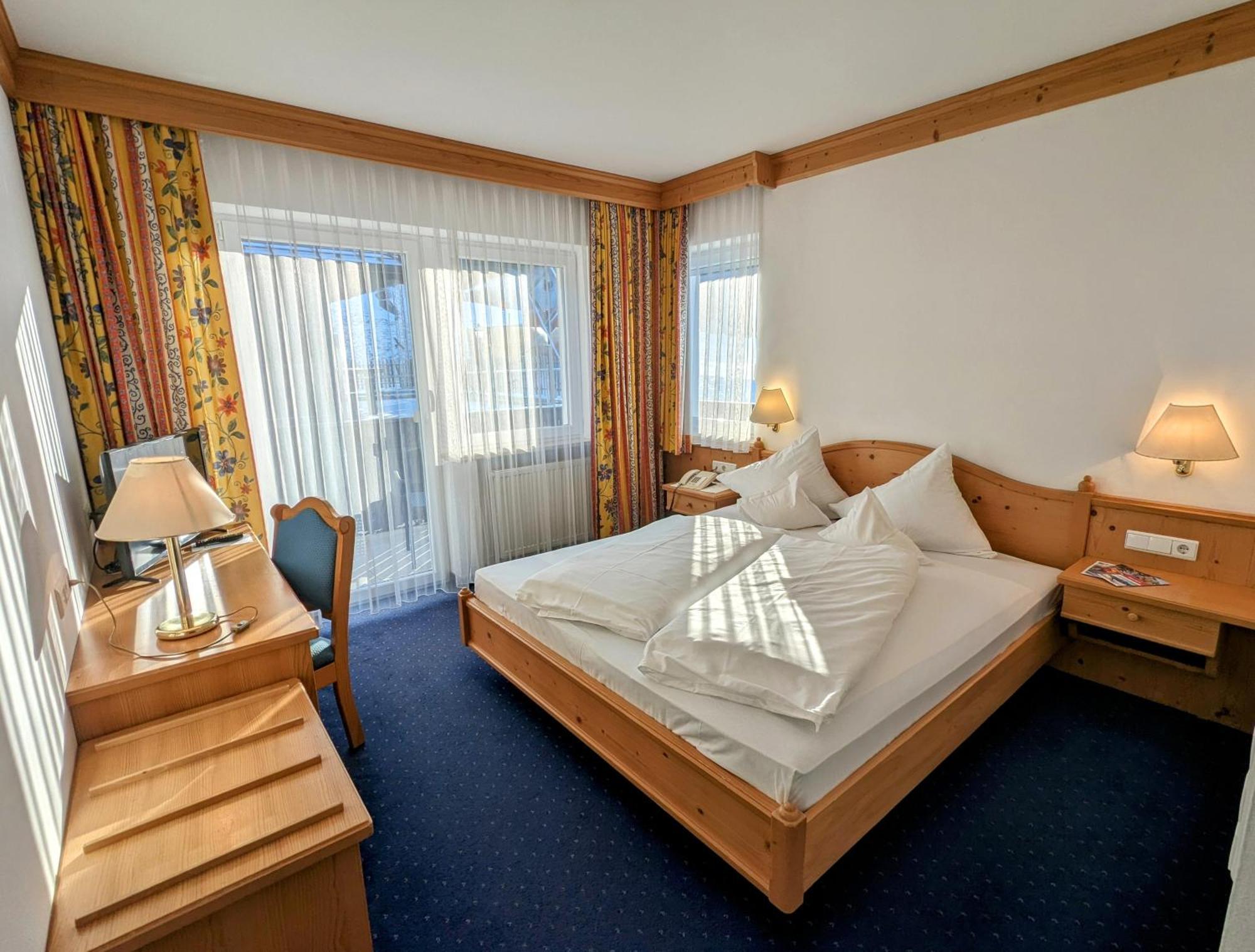 Hotel Heinz Брунико Экстерьер фото